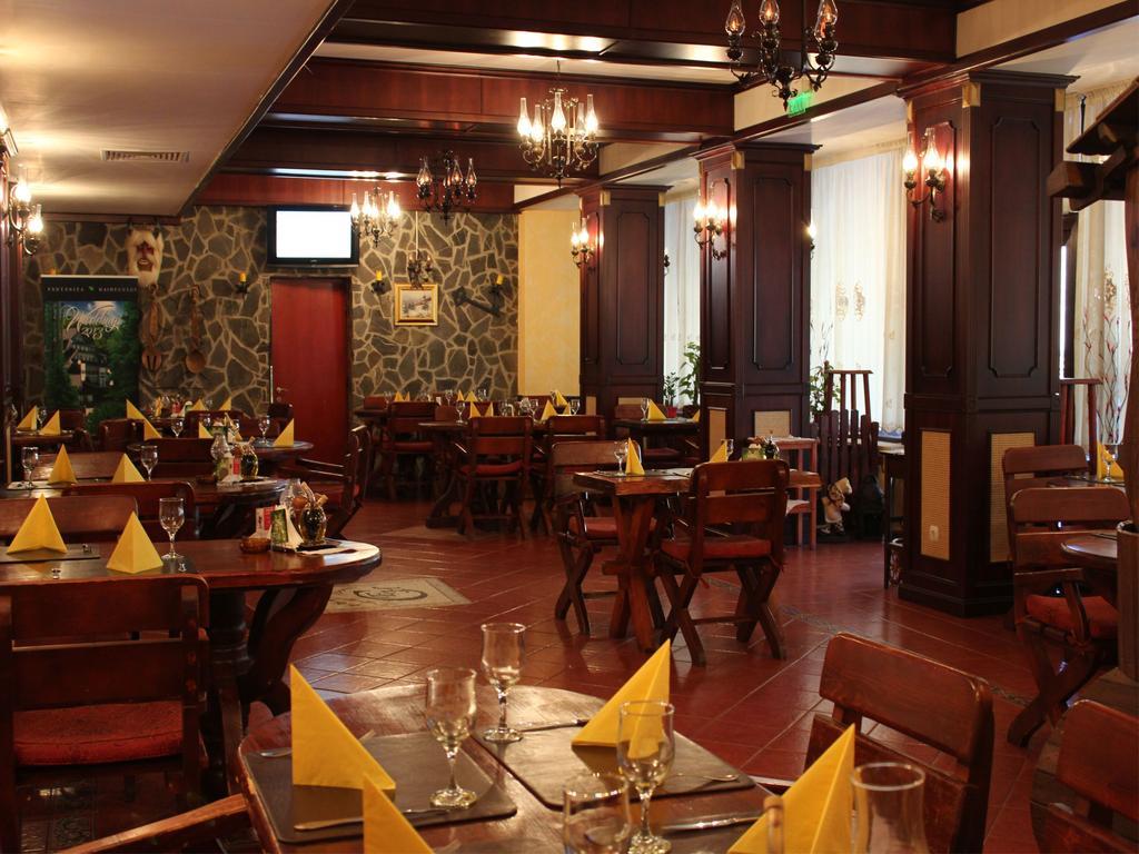 Hotel Fantanita Haiducului Bradu  المظهر الخارجي الصورة